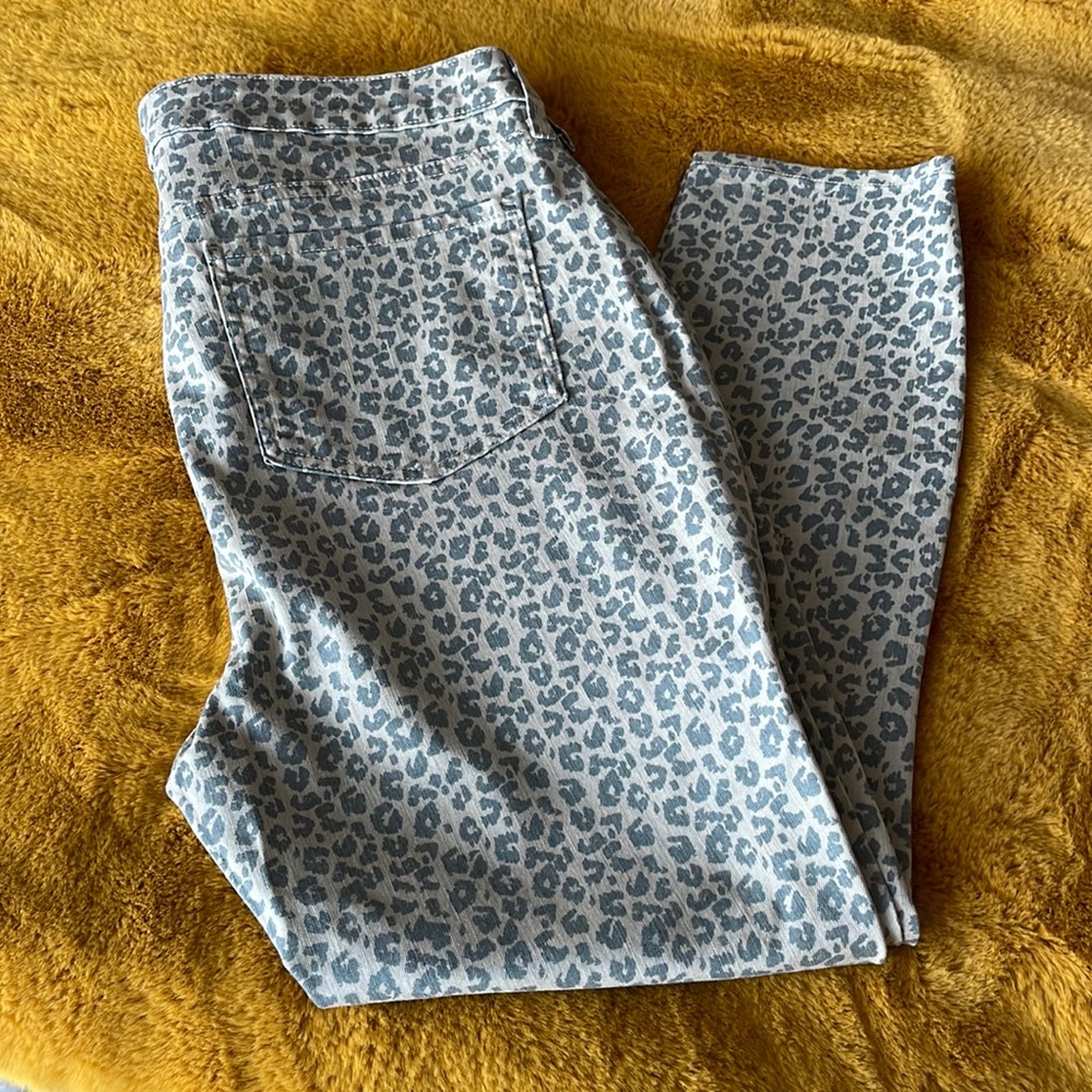 Chicos leopard skinny jeans